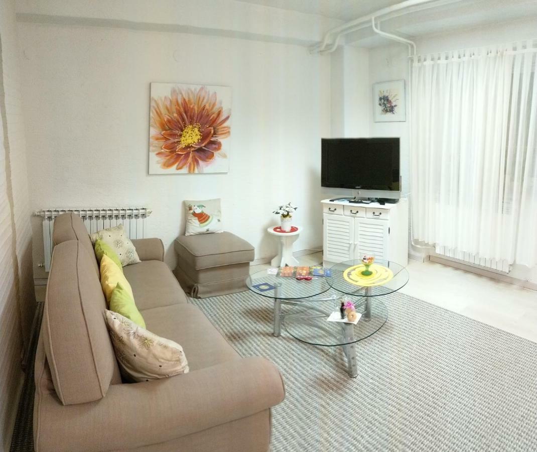 Studio Apartment Unity Zagreb Luaran gambar